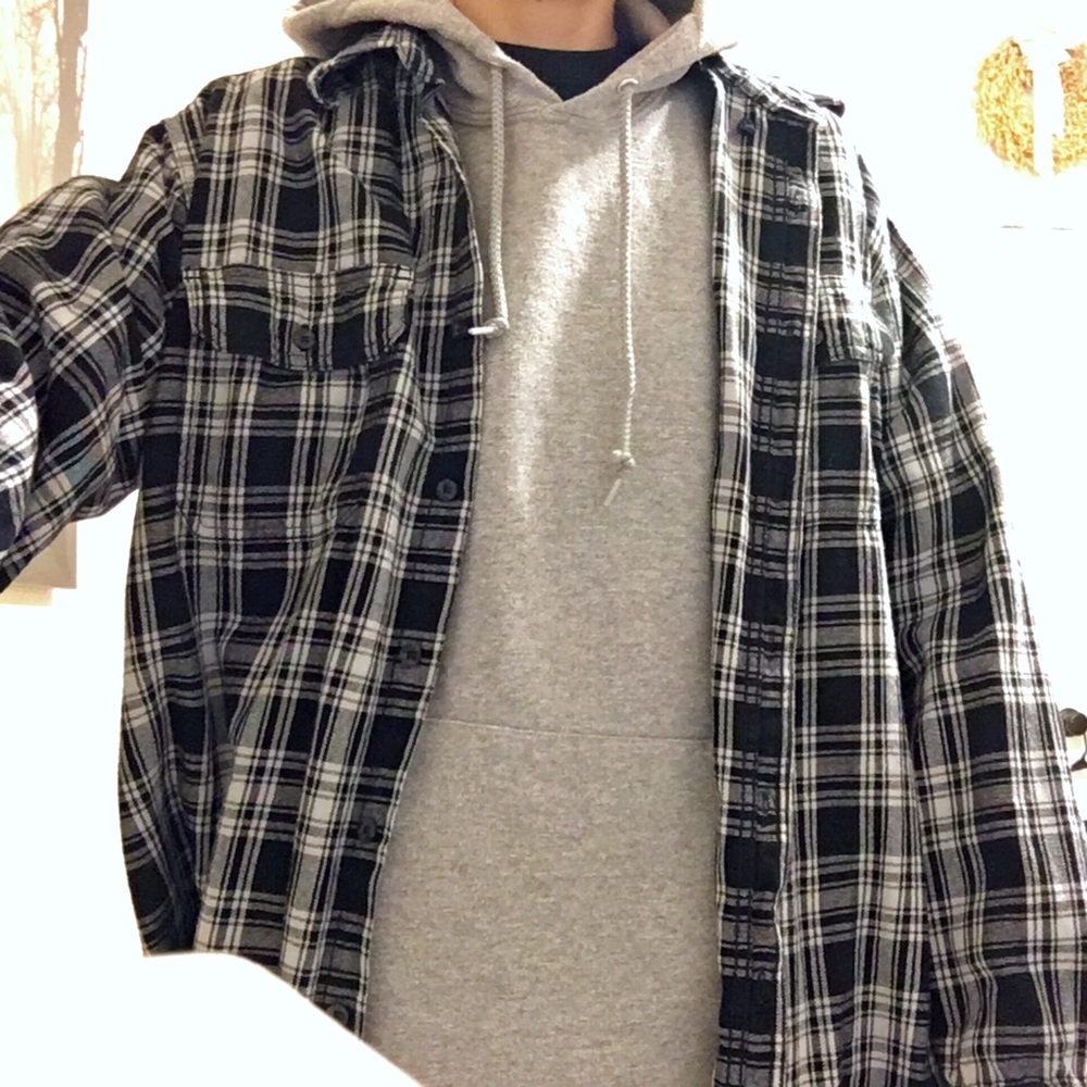 Flannel BLACK WHITE GRAY Checker button shirt